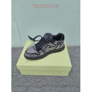 格安通販 売り切れ注意 オシャレデザインが人気スニーカーブランド コピー 販売 店Off-White
