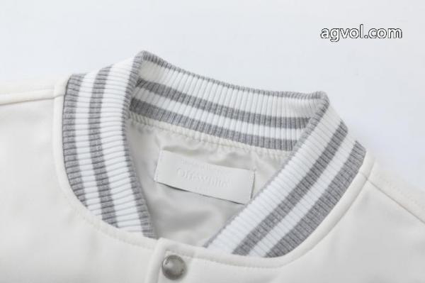ジャケット高いクオリティ 定番人気商品 速達EMS便コピー ブランド 販売Off-White 4