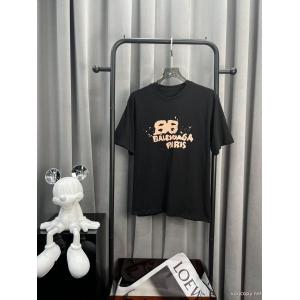半袖TシャツBALENCIAGAブランド コピー 通販ファッション通販 毎シーズンに活躍する 高品質