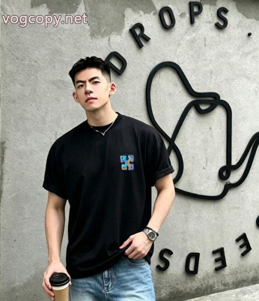 半袖Tシャツ26SS洗練デザイン 2026一番最高人気 VIP SALE!即発可!ブランド スニーカー 激安Off-White 3