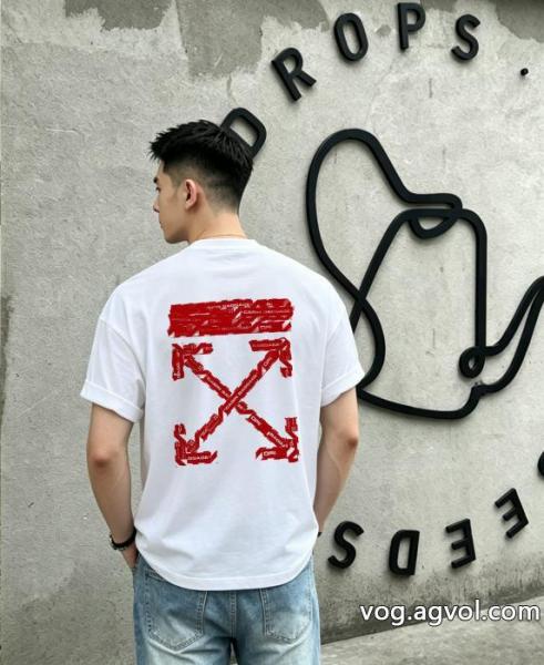 大人っぽく着こなせる 品質保証新作登場 2026新作先取り日本未入荷半袖Tシャツブランド レプリカOff-White 0