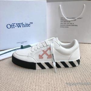 スニーカー今年流行 2026新年度人気入荷 おしゃれな人気Off-White通販 ブランド..