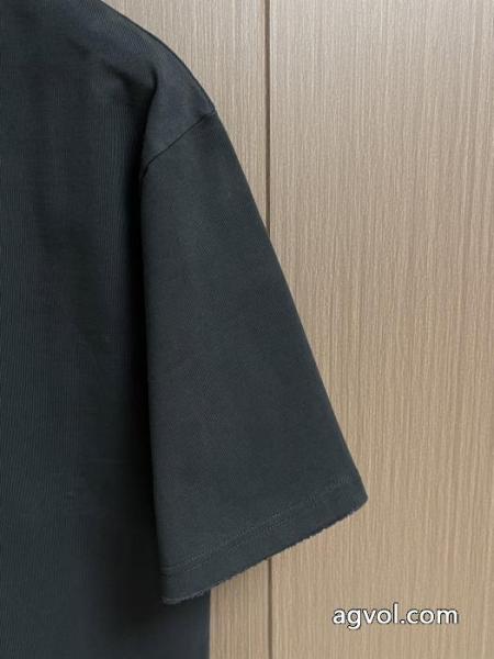 スーパー コピー ブランド 通販シャツオフホワイト上品な印象に格上げ 2026年秋冬最旬トレンド 今年度最新限定.. 4